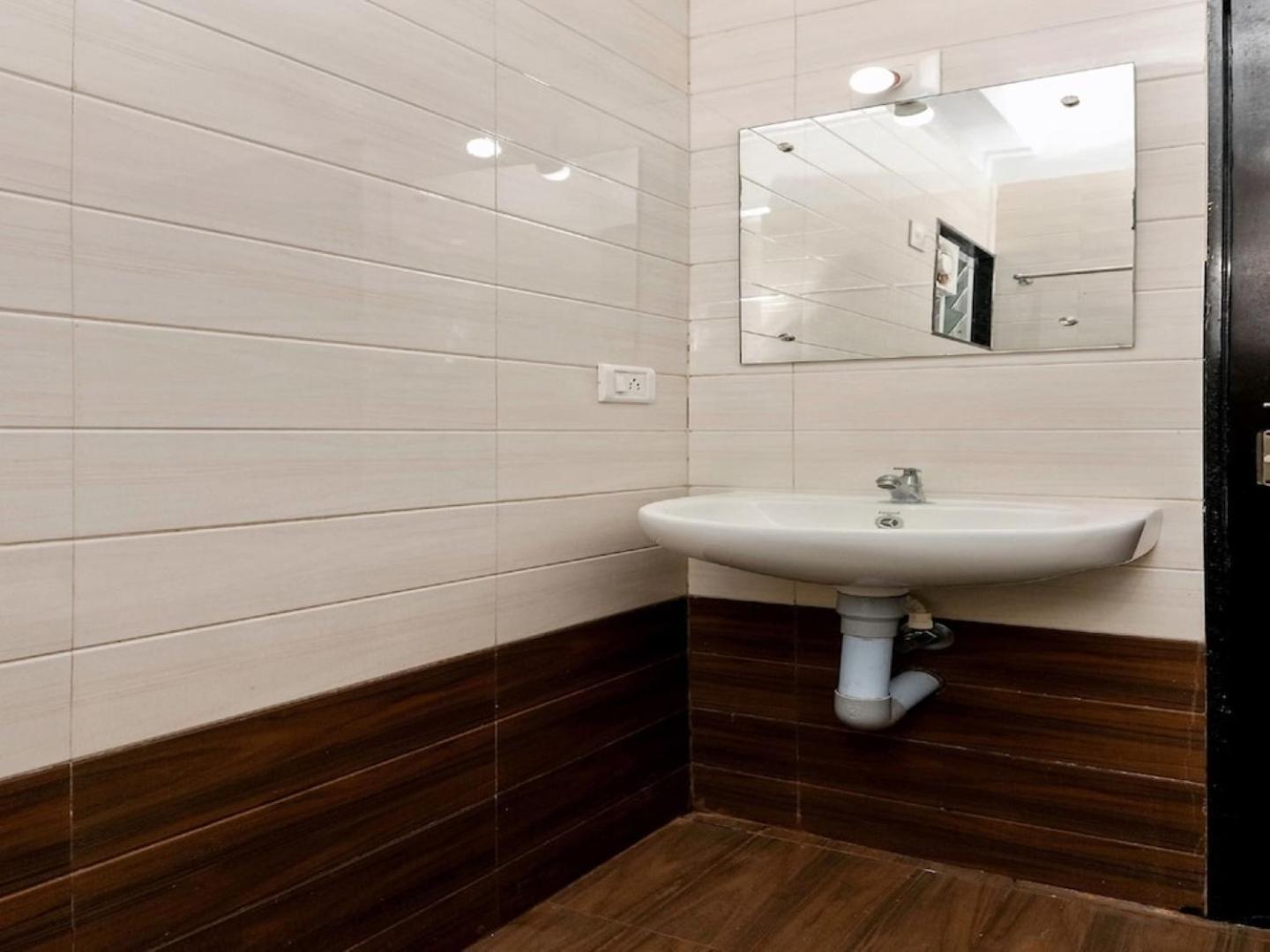 Hotel Samruddhi Lodging,Mangaluru Mulki Экстерьер фото